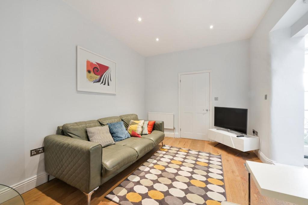 Apartmán Cozy Hideaway In South Ken! Londýn Exteriér fotografie